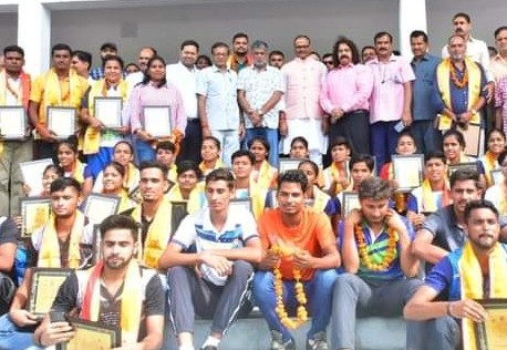 बालीवाल के राष्ट्रीय पदक विजेता किए गए सम्मानित।